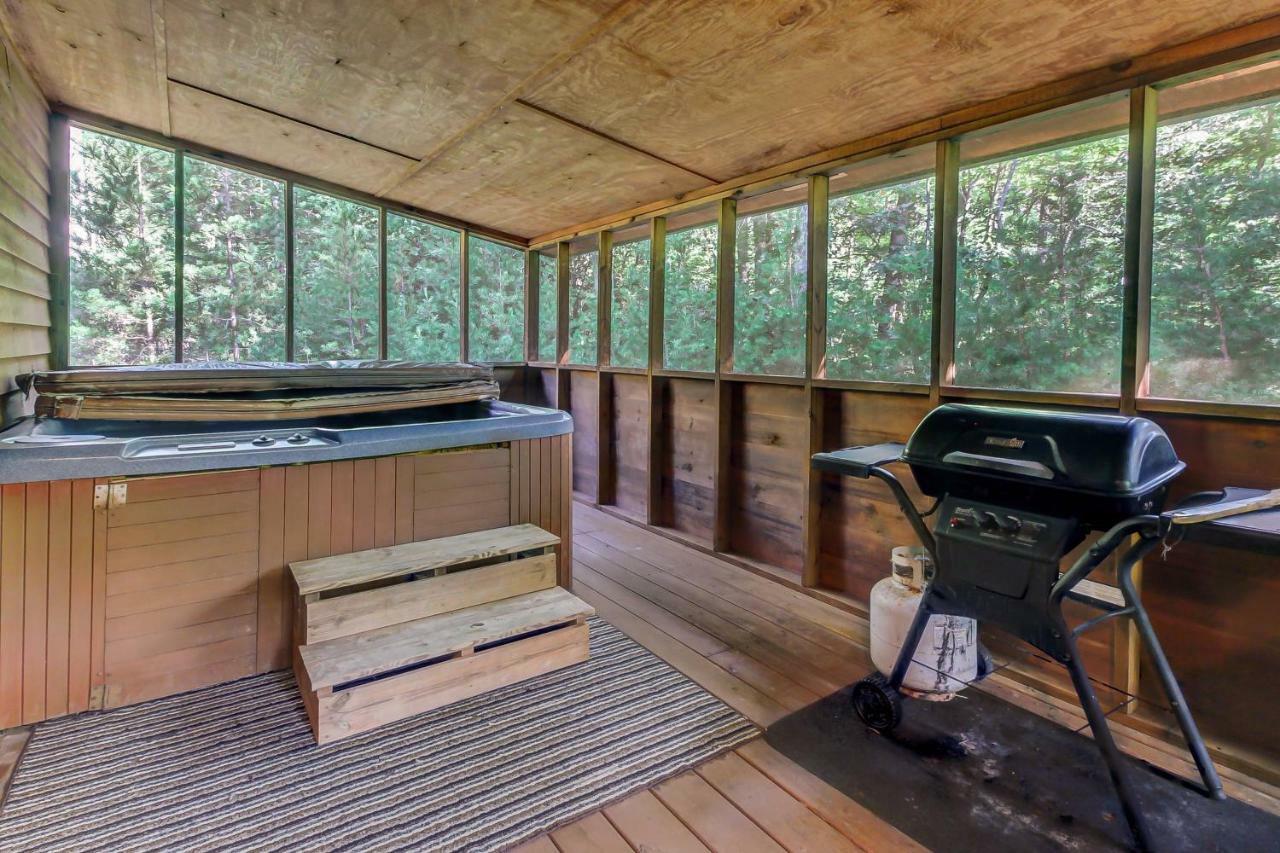 Timber * Sautee Nacoochee